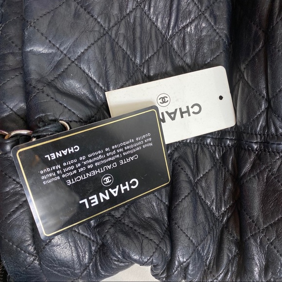 CHANEL Lambskin Leather Sharpei N/S Shopping Tote - Picture 5 of 14